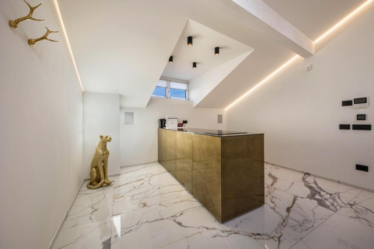 Апартаменты App 301 Palazzo Cavour Больцано Экстерьер фото